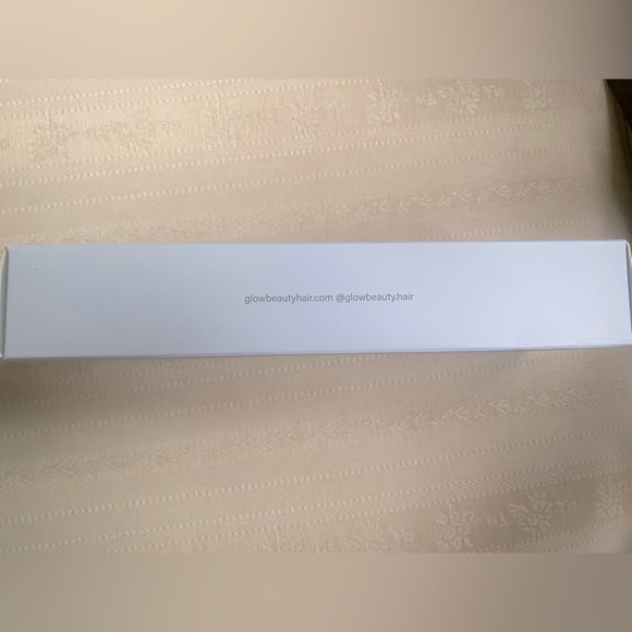 NWOT Anthropologie Raincry Detangle Paddle Brush GLOW BEAUTY NEW $60 - Picture 4 of 5